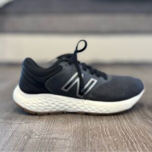 New Balance 520 Womens Size 7 Black Athletic Running Shoes